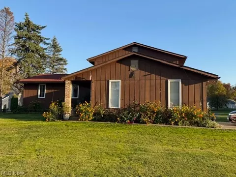641 Dunbar Rd, Tallmadge, OH 44278