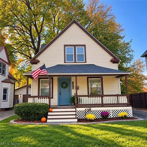 3856 W 17th St, Cleveland, OH 44109