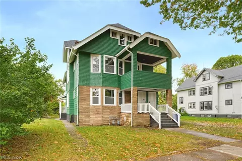9005 Yale Ave, Cleveland, OH 44108