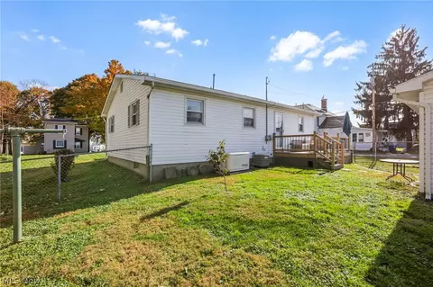 Exterior - 113 Maple Ave, Hebron, OH 43025 photo 1 of 8