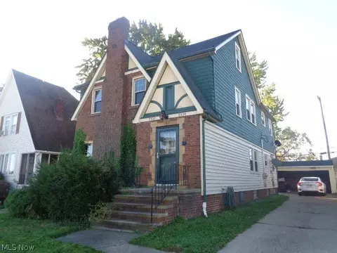 3327 Brookview Blvd, Parma, OH 44134