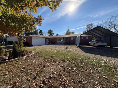 2074 Newark Rd, Zanesville, OH 43701