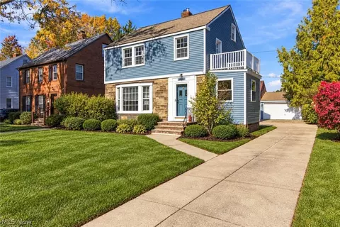 3719 Berkeley Rd, Cleveland Heights, OH 44118