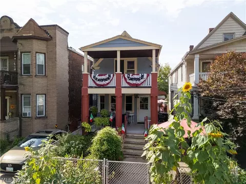 2046 Fairview Ave, Cleveland, OH 44106