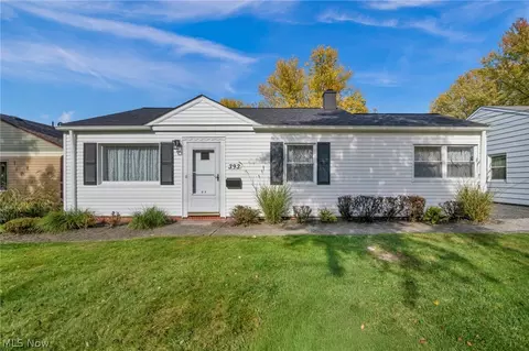 393 W Grace St, Bedford, OH 44146
