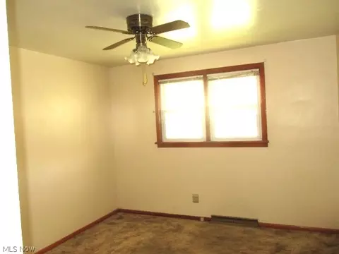 Bedroom - 902 Larkridge Ave, Boardman, OH 44512 photo 1 of 3