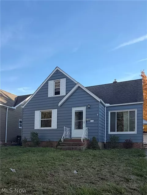 4186 Bayard Rd, South Euclid, OH 44121