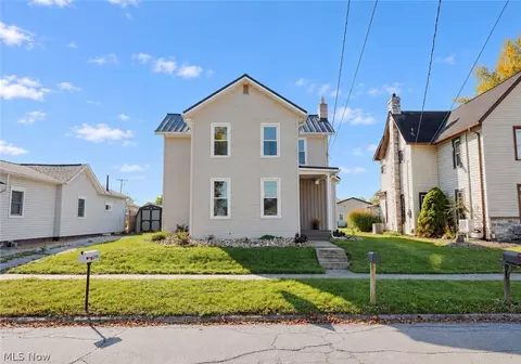 293 Jones St, Shreve, OH 44676