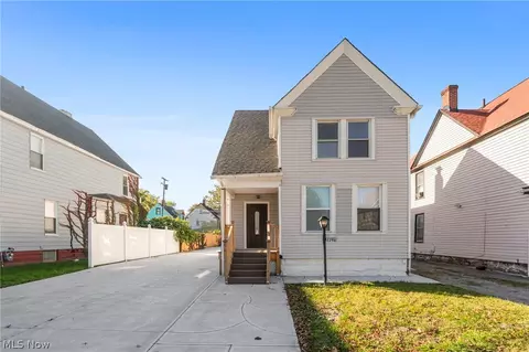 2296 E 97th St, Cleveland, OH 44106
