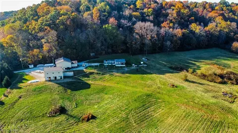 11815 Plainfeild Rd, New Concord, OH 43762