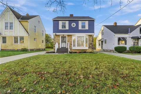 16202 Westview Ave, Cleveland, OH 44128