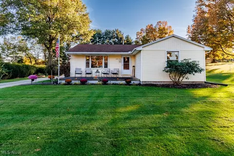 1275 Conser Dr, Salem, OH 44460