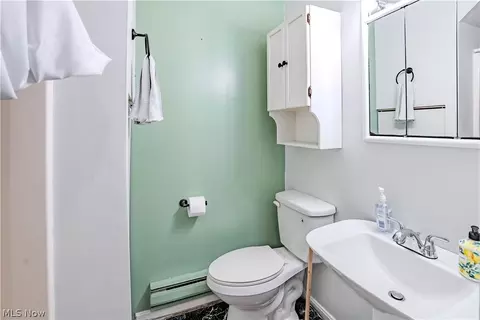 Bath - 178 Antioch Dr, Elyria, OH 44035 photo 1 of 2