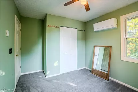 Bedroom - 178 Antioch Dr, Elyria, OH 44035 photo 7 of 9