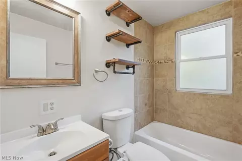 Bath - 930 W Comet Rd, Clinton, OH 44216 photo 1 of 3