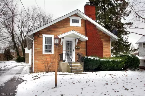1708 18th St NW, Canton, OH 44703