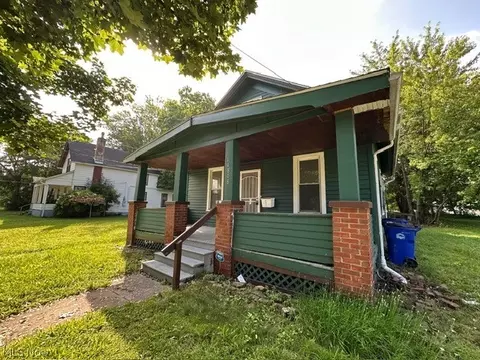 14808 Pepper Ave, Cleveland, OH 44110