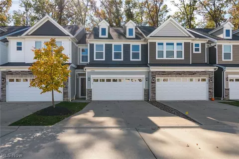 27861 Ironwood Ct, Westlake, OH 44145