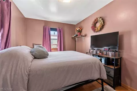 Bedroom - 359 Stephens Rd, Akron, OH 44312 photo 2 of 4