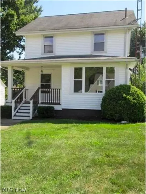1326 24th St NE, Canton, OH 44714