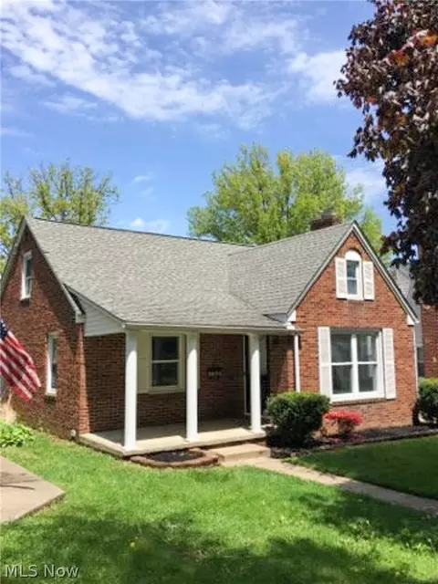 1335 22nd St NE, Canton, OH 44714