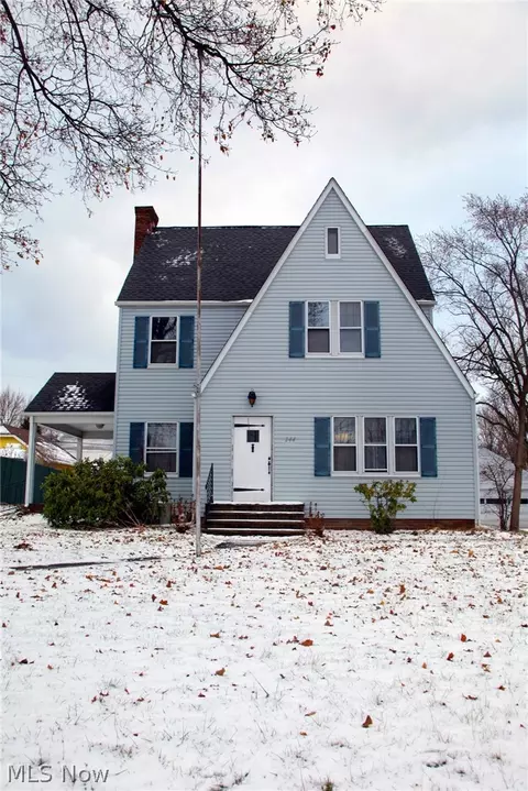 Exterior - 244 Harter Ave NW, Canton, OH 44708 photo 2 of 5