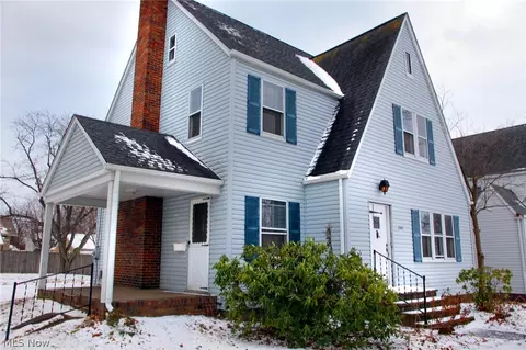 Exterior - 244 Harter Ave NW, Canton, OH 44708 photo 4 of 5