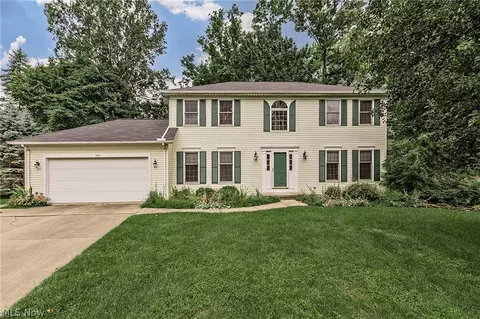 350 Branford Ln, Richmond Heights, OH 44143
