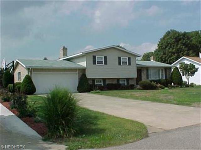 135 Allison Ave, Killbuck, OH 44637 photo 1