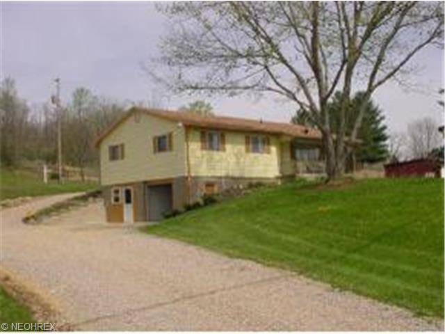 5835 Stovertown Dr, Philo, OH 43771 photo 1