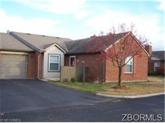 1188 Farmbrook Ct, Lancaster, OH 43130 photo 2
