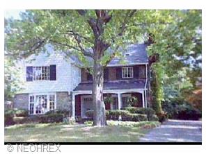 237 Castle Blvd, Akron, OH 44313 photo 1
