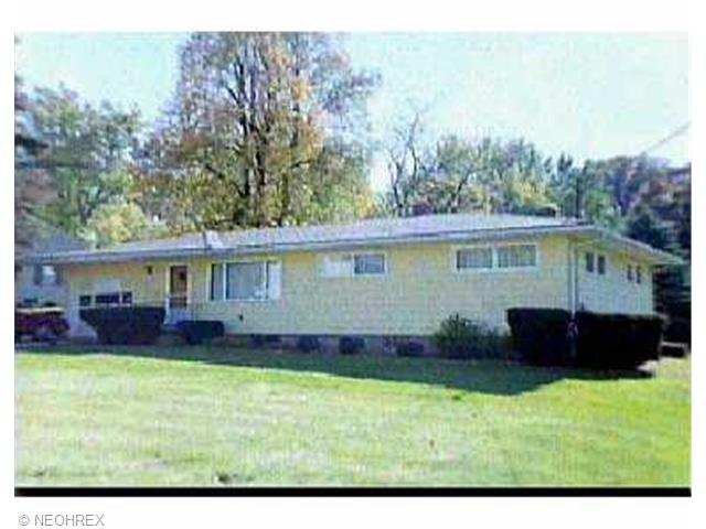32 Wellock, Akron, OH 44319 photo 1