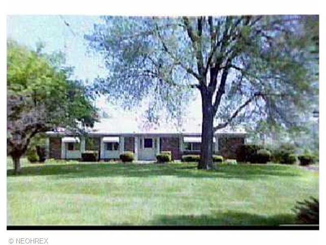 281 Messner, Akron, OH 44319 photo 1
