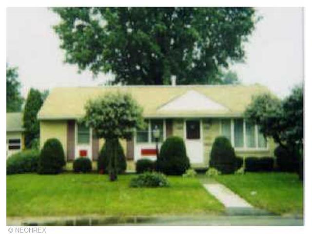 2950 20th St, Canton, OH 44708 photo 1