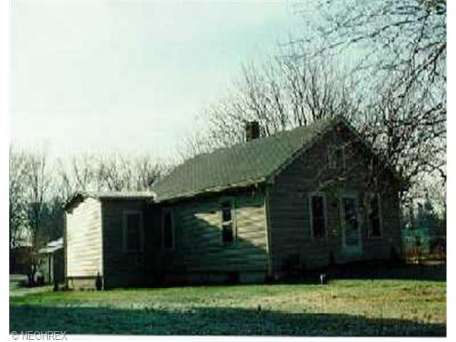 148 E Ohio Ave, Dover, OH 44622 photo 1