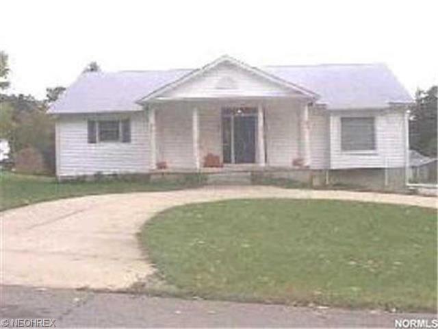 6236 Austin Dr, Ashtabula, OH 44004 photo 1