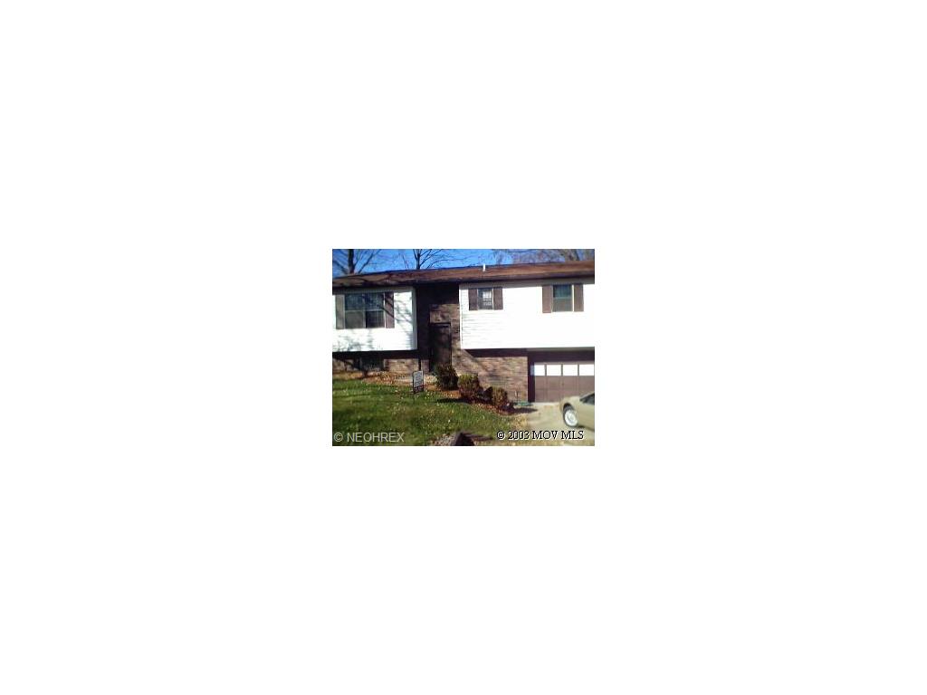 522 Bukey Ave, Williamstown, WV 26187 photo 1