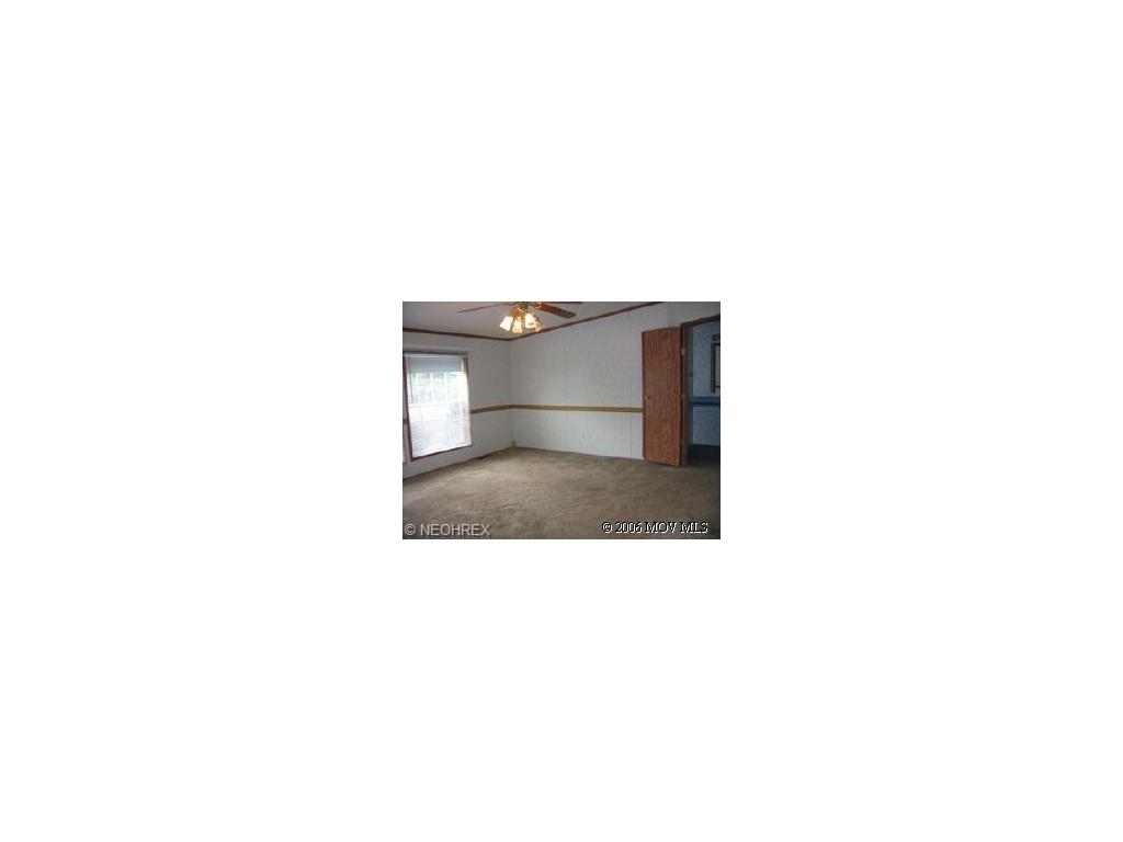 117 Mossy Ln, Walker, WV 26180 photo 5