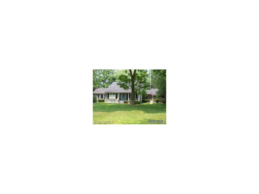 939 Walker Rd, Walker, WV 26180 photo 1
