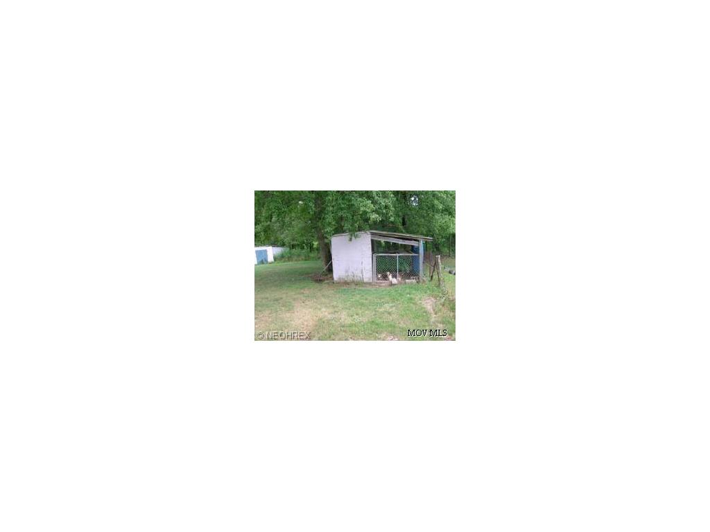 8370 Walker Rd, Walker, WV 26180 photo 6