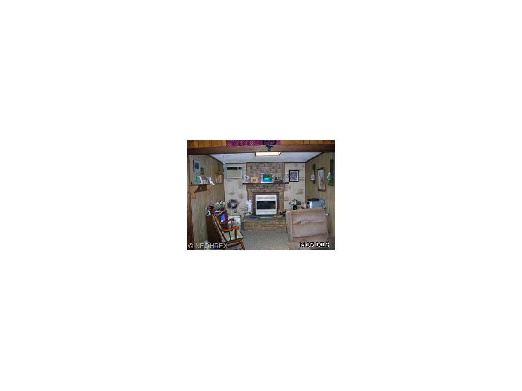 8370 Walker Rd, Walker, WV 26180 photo 4