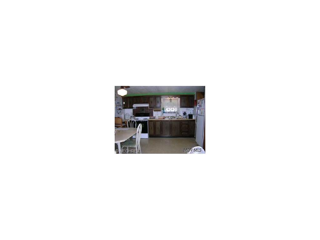 8370 Walker Rd, Walker, WV 26180 photo 3