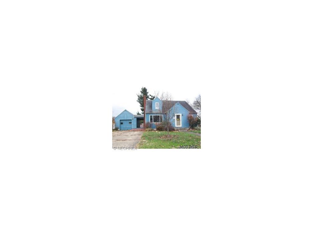 122 E 5th St, Williamstown, WV 26187 photo 1
