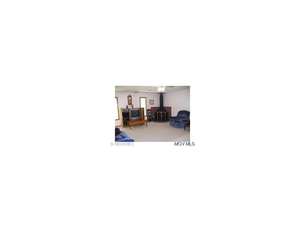 Undisclosed, Belpre, OH 45714 photo 2