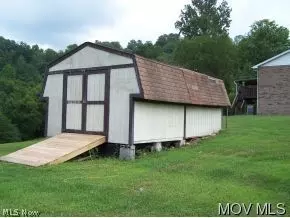 Undisclosed, Walton, WV 25286 photo 8
