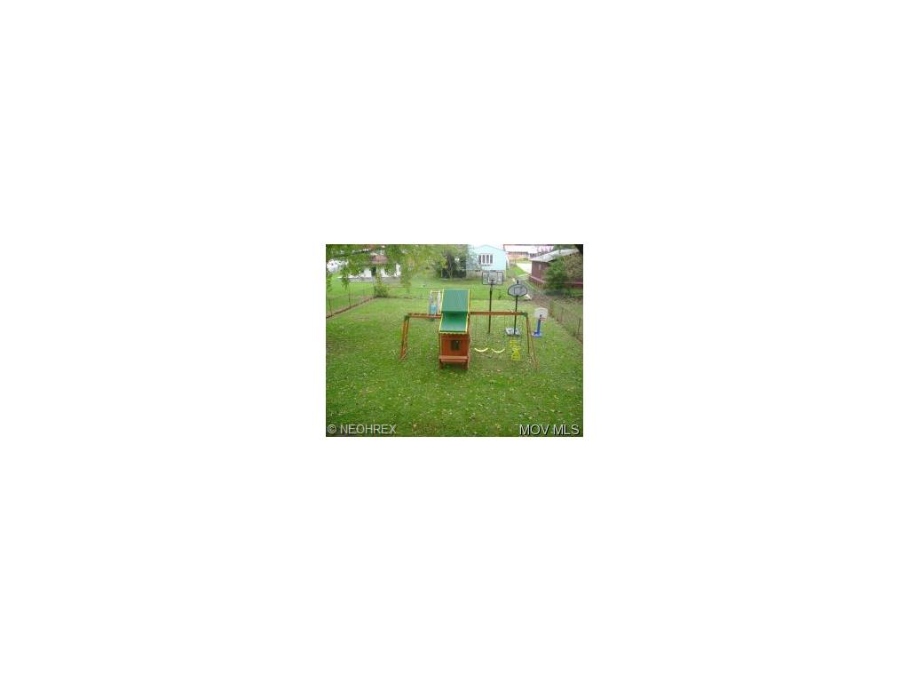 716 Third St, Belpre, OH 45714 photo 12