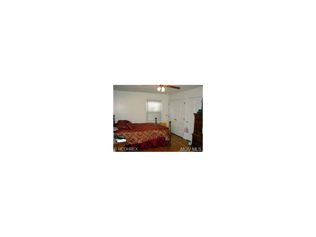 4805 9th Ave, Vienna, WV 26105 photo 6