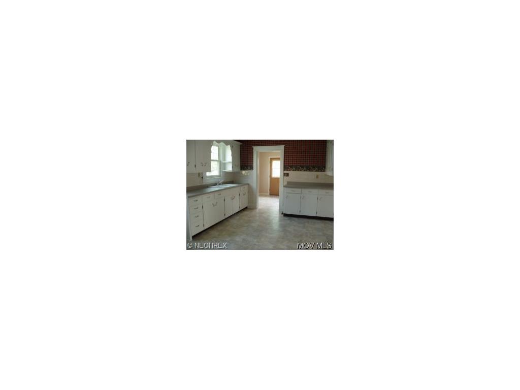225 Third St, Lowell, OH 45744 photo 3