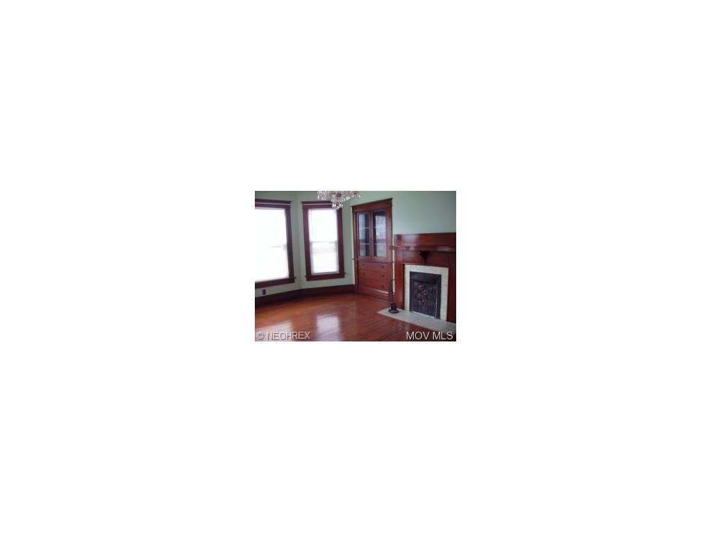 225 Third St, Lowell, OH 45744 photo 5
